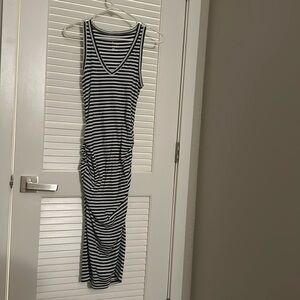 Striped body con midi dress ￼